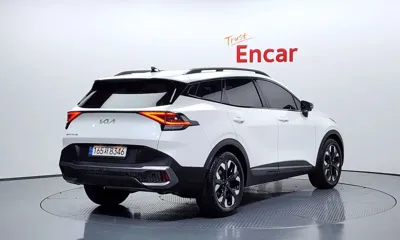 Kia Sportage 2022, 7954 км, за 19139.7 USD
