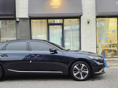 Kia K8 2022, 129000 км, за 16930.38 USD