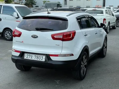 Kia Sportage 2012, 180800 км, за 3150.85 USD