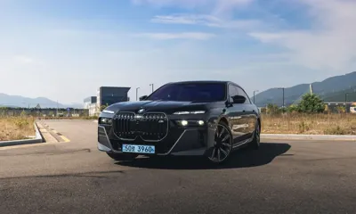 BMW i7 · 2024 год