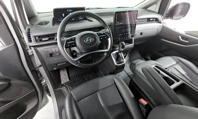 Hyundai Staria 2024, 33958 км, за 17841.1 USD - фото 7