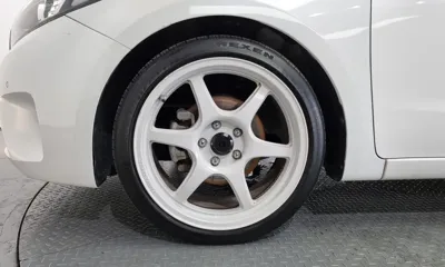 Kia K3 2017, 123004 км, за 5219.69 USD