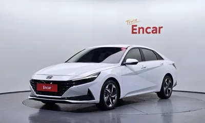 Hyundai Avante · 2022 год