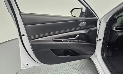 Hyundai Avante 2022, 38359 км, за 13485.35 USD - фото 24