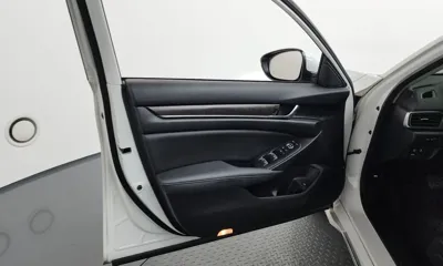 Honda Accord 2019, 97534 км, за 9946.67 USD - фото 24
