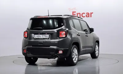 Jeep Renegade 2019, 69617 км, за 9058.68 USD