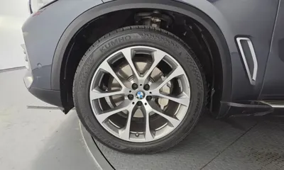 BMW X5 2020, 190570 км, за 28554.55 USD