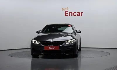 BMW M4 2017, 74166 км, за 32185.4 USD