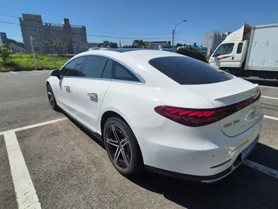 Mercedes-Benz EQS 2022, 48000 км, за 38189.69 USD