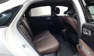 Hyundai Ioniq6 2023, 130525 км, за 18307.73 USD - фото 26