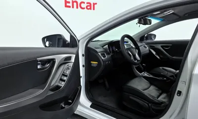 Hyundai Avante 2011, 108650 км, за 3907.28 USD - фото 10