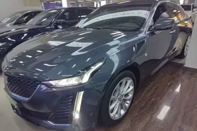 Cadillac CT5 · 2022 год