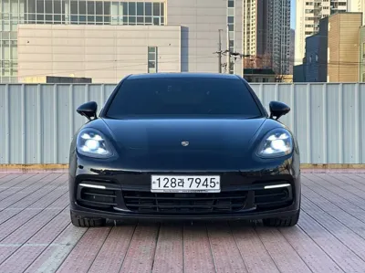 Porsche Panamera 2018, 113000 км, за 34621.14 USD