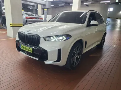 BMW X5 2025, 16715 км, за 68271.6 USD - фото 2