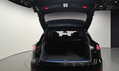 Porsche Cayenne 2020, 24868 км, за 55374.62 USD - фото 20
