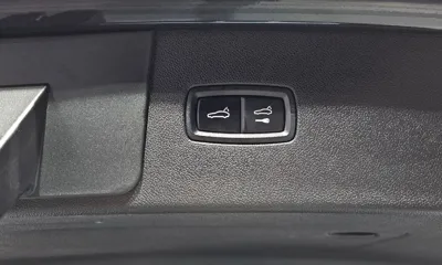 Porsche Cayenne 2020, 24868 км, за 55374.62 USD - фото 33