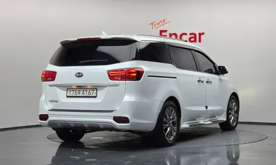 Kia Canival 2020, 62986 км, за 11356.18 USD