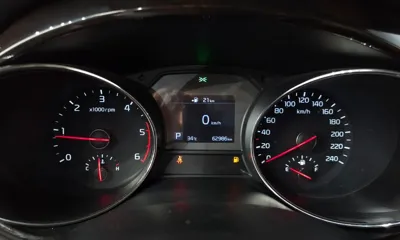 Kia Canival 2020, 62986 км, за 11356.18 USD - фото 8