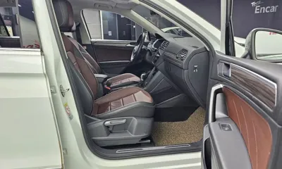 Volkswagen Tiguan 2023, 60414 км, за 17517.2 USD - фото 11