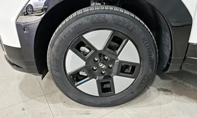 Hyundai Santafe 2024, 19933 км, за 26931.15 USD