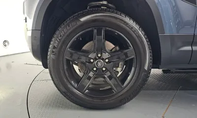 Land Rover Defender 2022, 45362 км, за 38347.51 USD