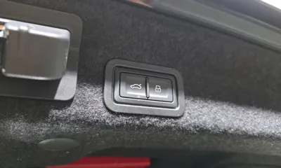 Audi A6 2023, 18862 км, за 30414.84 USD - фото 20
