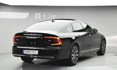 Volvo S90 2021, 94800 км, за 18800.43 USD