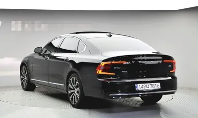 Volvo S90 2021, 94800 км, за 18800.43 USD
