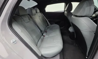 Hyundai Avante 2024, 24843 км, за 11074.92 USD - фото 20