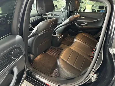 Mercedes-Benz E-Class 2018, 180000 км, за 20363.16 USD