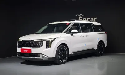 Kia Canival · 2024 год