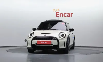 MINI Cooper 2023, 35661 км, за 16245.2 USD