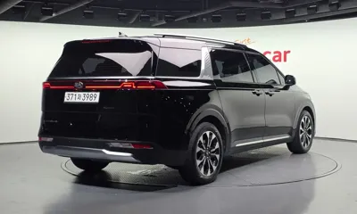 Kia Canival 2021, 142597 км, за 11514.45 USD
