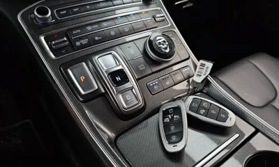 Hyundai Santafe 2022, 88129 км, за 15944.6 USD - фото 9