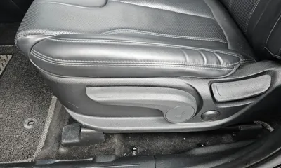 Hyundai Santafe 2022, 88129 км, за 15944.6 USD - фото 32