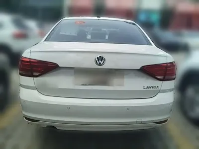 Volkswagen Lavida 2017, 116300 км, за 4028.36 USD - фото 10