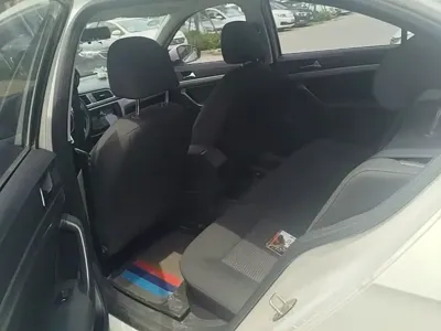 Volkswagen Lavida 2017, 116300 км, за 4028.36 USD - фото 24