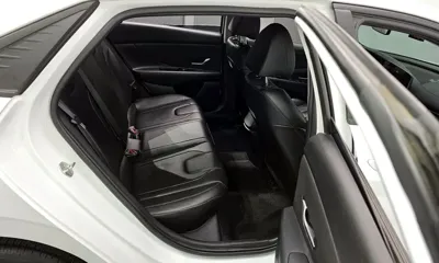 Hyundai Avante 2022, 84488 км, за 9646.51 USD - фото 12