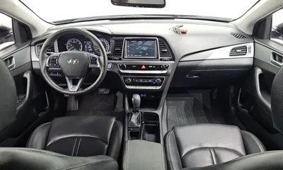 Hyundai Sonata 2018, 138851 км, за 5211.73 USD - фото 7
