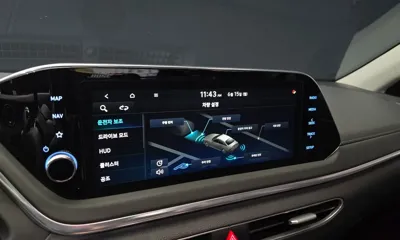 Hyundai Sonata 2020, 73231 км, за 11487.46 USD - фото 16