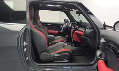 MINI Cooper 2018, 55775 км, за 12703.59 USD - фото 26
