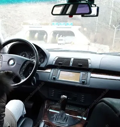 BMW X5 2003, 125000 км, за 3964.32 USD