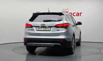 Hyundai Santafe 2015, 154068 км, за 4495.12 USD