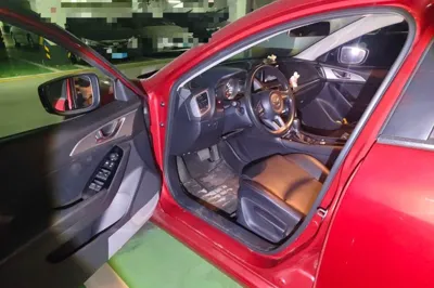 Mazda Mazda 3 Axela 2017, 39400 км, за 7293 USD - фото 16