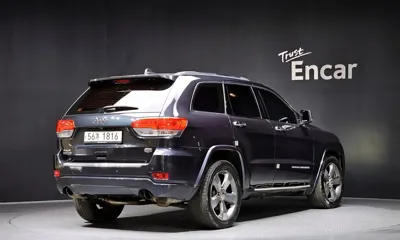Jeep Cherokee 2015, 110027 км, за 6940.78 USD
