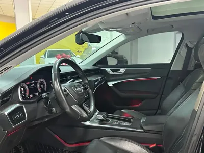 Audi A6L 2022, 39500 км, за 31414.93 USD