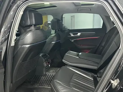 Audi A6L 2022, 39500 км, за 31414.93 USD