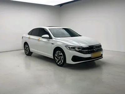 Volkswagen Sagitar 2024, 27100 км, за 14568 USD