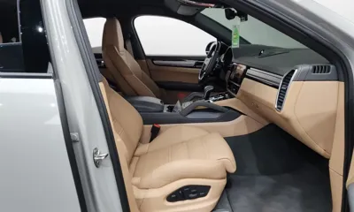 Porsche Cayenne 2022, 13672 км, за 78662.14 USD - фото 11