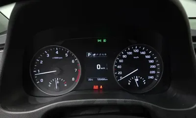 Hyundai Avante 2018, 105484 км, за 5901.27 USD - фото 8